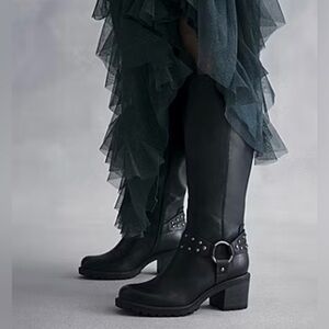 Frye and Co. Adriane Stacked Heel Boots in Black NWT 7.5M